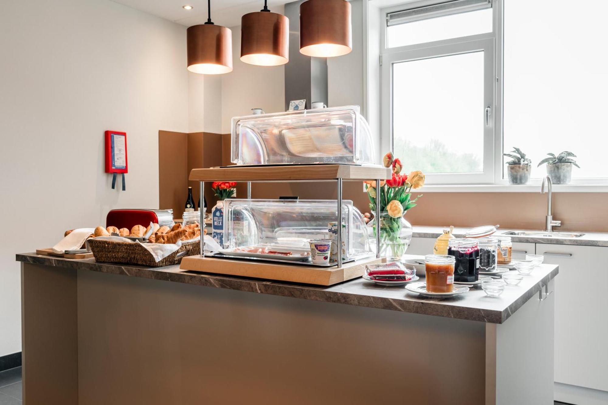 De Logerie Bed & Breakfast Enkhuizen Bagian luar foto
